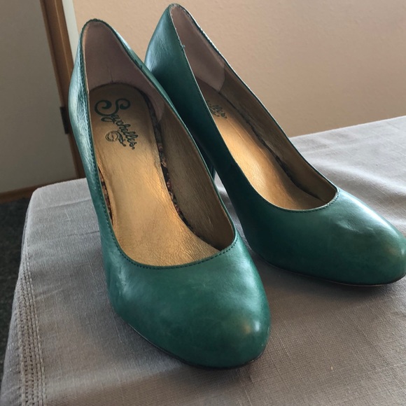 Seychelles Shoes - Seychelles Teal Leather pumps
